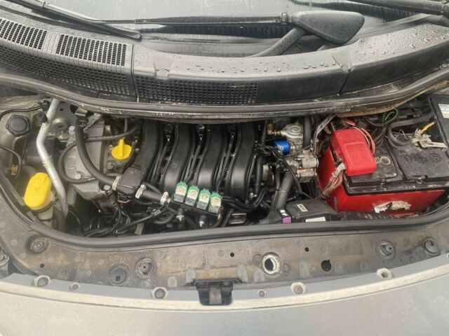 Сірий Кіа Інша, об'ємом двигуна 1.6 л та пробігом 294 тис. км за 3700 $, фото 14 на Automoto.ua