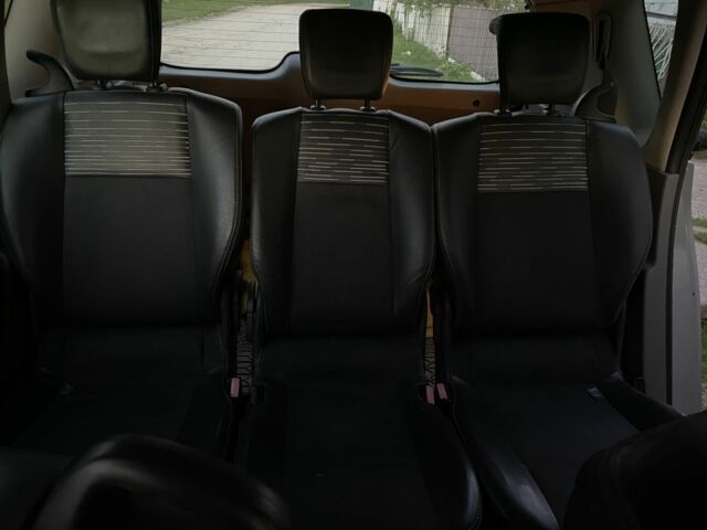 Сірий Кіа Інша, об'ємом двигуна 1.6 л та пробігом 294 тис. км за 3700 $, фото 11 на Automoto.ua