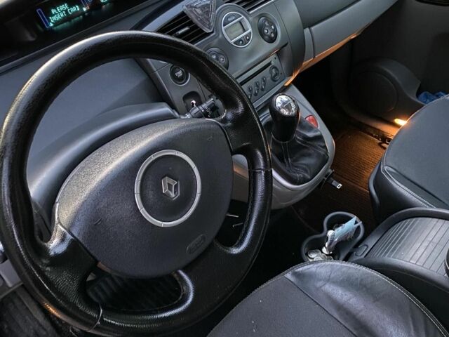 Сірий Кіа Інша, об'ємом двигуна 1.6 л та пробігом 294 тис. км за 3700 $, фото 9 на Automoto.ua