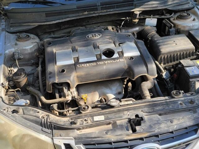 Серый Киа Другая, объемом двигателя 1.6 л и пробегом 192 тыс. км за 3500 $, фото 4 на Automoto.ua