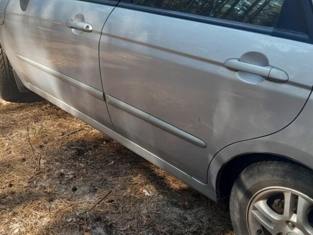 Серый Киа Другая, объемом двигателя 0 л и пробегом 245 тыс. км за 4800 $, фото 1 на Automoto.ua