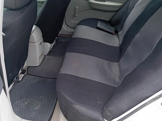 Серый Киа Другая, объемом двигателя 1.6 л и пробегом 240 тыс. км за 4500 $, фото 5 на Automoto.ua