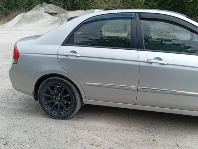 Серый Киа Другая, объемом двигателя 1.6 л и пробегом 240 тыс. км за 4500 $, фото 16 на Automoto.ua