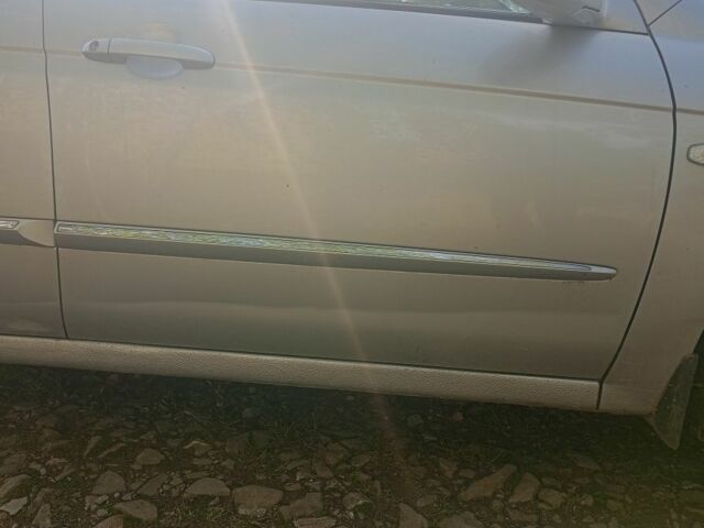 Серый Киа Другая, объемом двигателя 1.6 л и пробегом 224 тыс. км за 3700 $, фото 7 на Automoto.ua