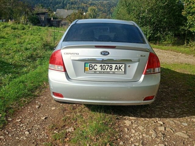 Серый Киа Другая, объемом двигателя 1.6 л и пробегом 224 тыс. км за 3700 $, фото 4 на Automoto.ua