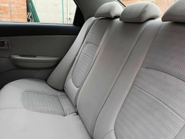 Серый Киа Другая, объемом двигателя 1.6 л и пробегом 200 тыс. км за 4100 $, фото 8 на Automoto.ua