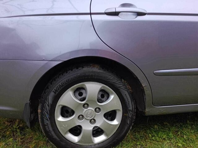 Серый Киа Другая, объемом двигателя 1.6 л и пробегом 200 тыс. км за 4100 $, фото 4 на Automoto.ua