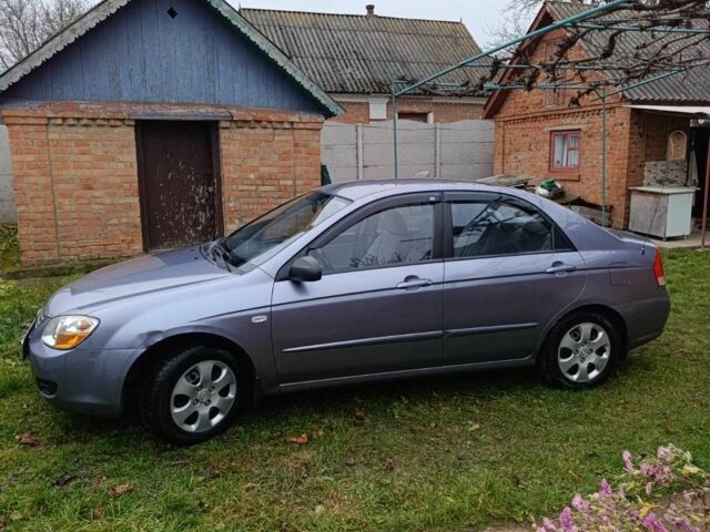 Серый Киа Другая, объемом двигателя 1.6 л и пробегом 200 тыс. км за 4100 $, фото 1 на Automoto.ua