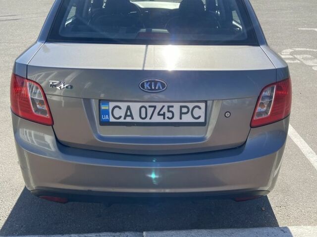 Серый Киа Другая, объемом двигателя 1.4 л и пробегом 196 тыс. км за 6500 $, фото 7 на Automoto.ua