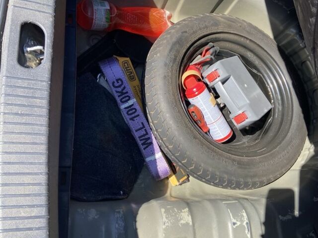 Серый Киа Другая, объемом двигателя 1.4 л и пробегом 196 тыс. км за 6500 $, фото 10 на Automoto.ua