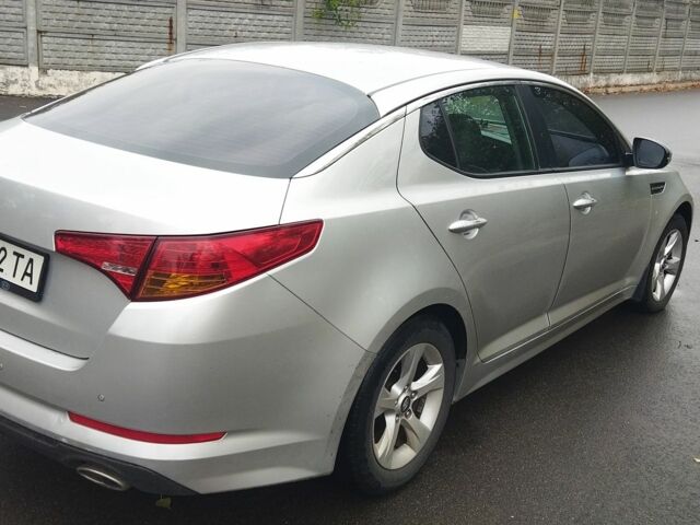 Серый Киа Другая, объемом двигателя 2 л и пробегом 190 тыс. км за 8800 $, фото 4 на Automoto.ua