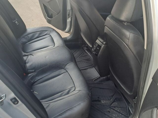 Сірий Кіа Інша, об'ємом двигуна 2 л та пробігом 260 тис. км за 7500 $, фото 7 на Automoto.ua