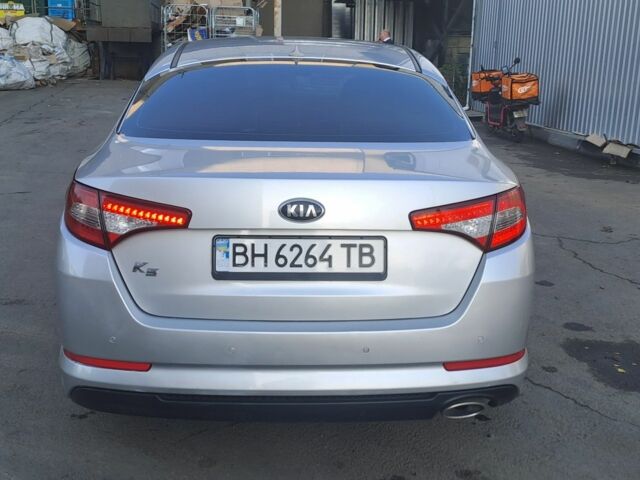 Сірий Кіа Інша, об'ємом двигуна 2 л та пробігом 260 тис. км за 7500 $, фото 4 на Automoto.ua