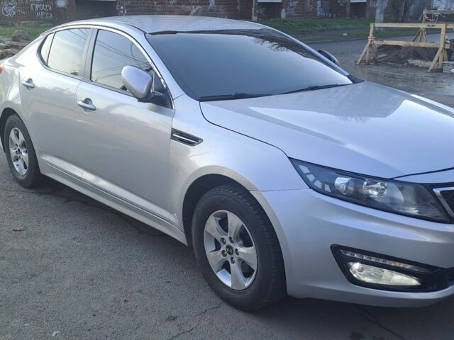 Сірий Кіа Інша, об'ємом двигуна 2 л та пробігом 260 тис. км за 7500 $, фото 1 на Automoto.ua