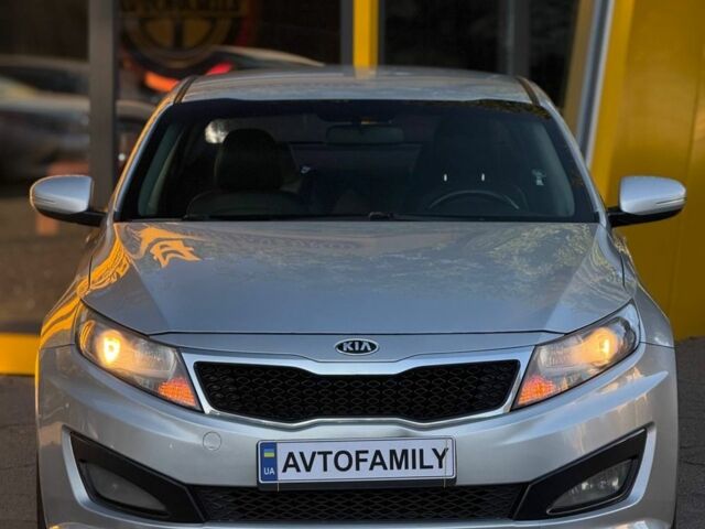 Серый Киа Другая, объемом двигателя 2 л и пробегом 315 тыс. км за 7500 $, фото 1 на Automoto.ua