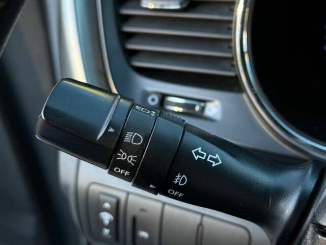 Серый Киа Другая, объемом двигателя 2 л и пробегом 315 тыс. км за 7500 $, фото 14 на Automoto.ua