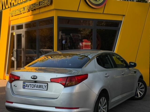 Серый Киа Другая, объемом двигателя 2 л и пробегом 315 тыс. км за 7500 $, фото 4 на Automoto.ua