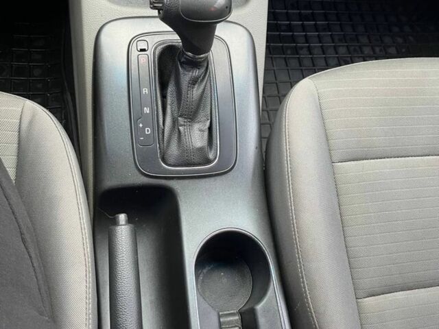 Серый Киа Другая, объемом двигателя 1.8 л и пробегом 217 тыс. км за 8000 $, фото 6 на Automoto.ua