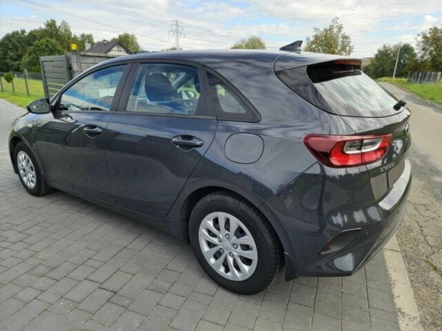 Сірий Кіа Інша, об'ємом двигуна 2 л та пробігом 48 тис. км за 14600 $, фото 4 на Automoto.ua