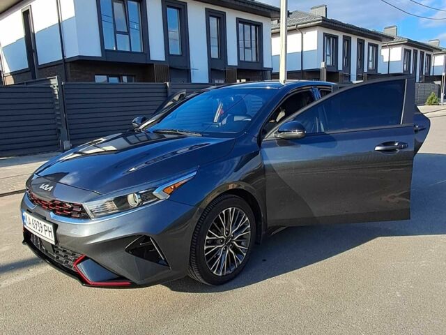 Сірий Кіа Інша, об'ємом двигуна 2 л та пробігом 64 тис. км за 17300 $, фото 3 на Automoto.ua