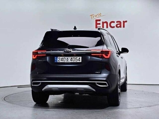 Серый Киа Другая, объемом двигателя 1.6 л и пробегом 19 тыс. км за 15600 $, фото 3 на Automoto.ua