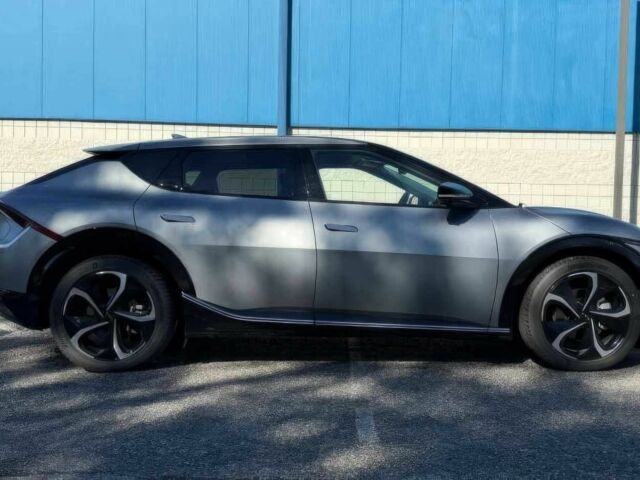 Серый Киа Другая, объемом двигателя 0 л и пробегом 11 тыс. км за 12600 $, фото 2 на Automoto.ua