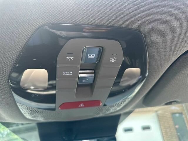 Сірий Кіа Інша, об'ємом двигуна 0 л та пробігом 21 тис. км за 23000 $, фото 9 на Automoto.ua