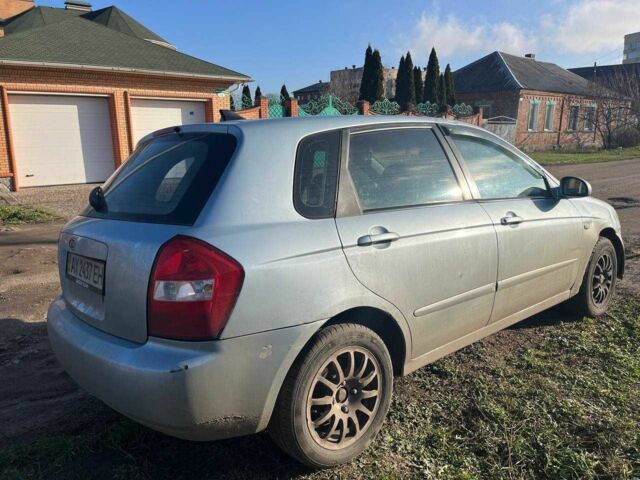 Синий Киа Другая, объемом двигателя 1.6 л и пробегом 350 тыс. км за 3000 $, фото 3 на Automoto.ua