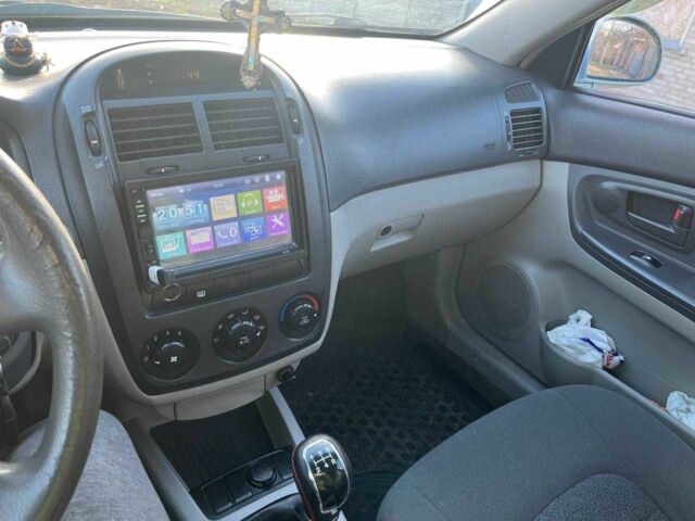 Синий Киа Другая, объемом двигателя 1.6 л и пробегом 350 тыс. км за 3000 $, фото 15 на Automoto.ua