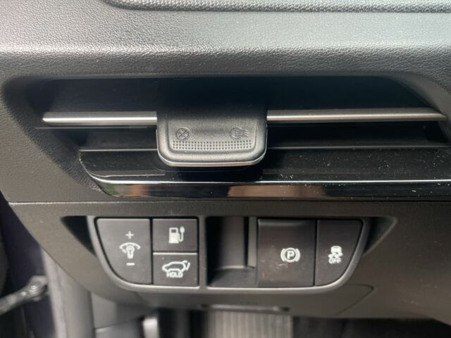 Синий Киа Другая, объемом двигателя 0 л и пробегом 133 тыс. км за 21900 $, фото 6 на Automoto.ua