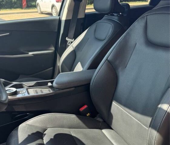 Синий Киа Другая, объемом двигателя 0 л и пробегом 133 тыс. км за 21900 $, фото 4 на Automoto.ua