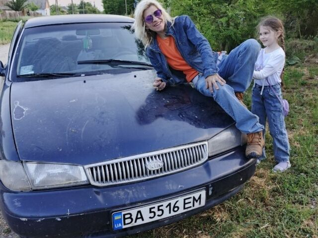 Синій Кіа Інша, об'ємом двигуна 2 л та пробігом 2 тис. км за 2700 $, фото 1 на Automoto.ua