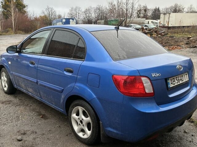 Синий Киа Другая, объемом двигателя 1.4 л и пробегом 130 тыс. км за 4400 $, фото 3 на Automoto.ua