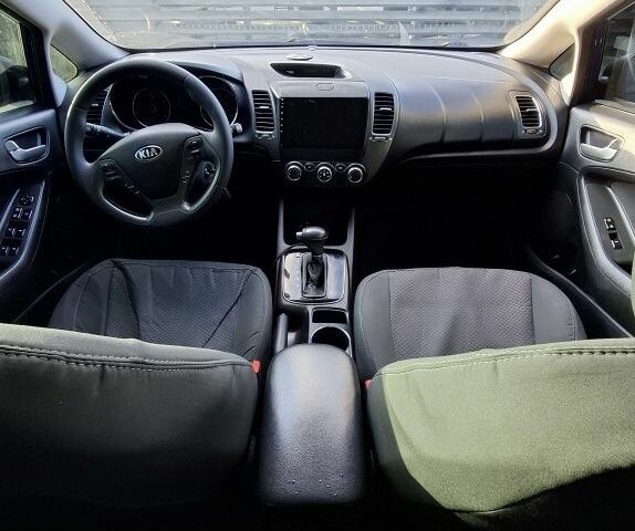 Синий Киа Другая, объемом двигателя 2 л и пробегом 157 тыс. км за 8400 $, фото 5 на Automoto.ua