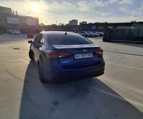 Синий Киа Другая, объемом двигателя 2 л и пробегом 157 тыс. км за 8400 $, фото 1 на Automoto.ua