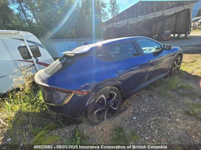 Синій Кіа Інша, об'ємом двигуна 0 л та пробігом 20 тис. км за 13000 $, фото 3 на Automoto.ua