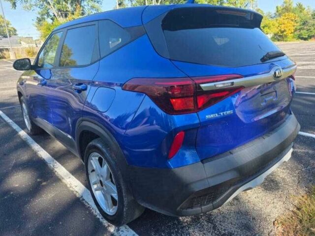 Киа Другая 2021 в Тернополе на Automoto.ua Синий Киа Другая, объемом двигателя 2 л и пробегом 35 тыс. км за 4400 $, фото 1 на Automoto.ua