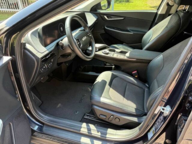 Синій Кіа Інша, об'ємом двигуна 0 л та пробігом 25 тис. км за 28000 $, фото 7 на Automoto.ua