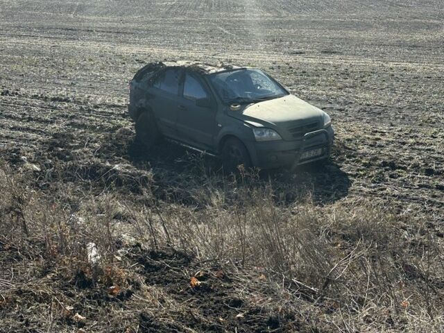 Зеленый Киа Другая, объемом двигателя 2.5 л и пробегом 350 тыс. км за 2000 $, фото 1 на Automoto.ua