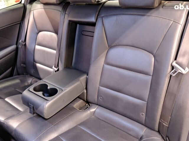 Белый Киа Форте, объемом двигателя 1.6 л и пробегом 90 тыс. км за 12500 $, фото 8 на Automoto.ua