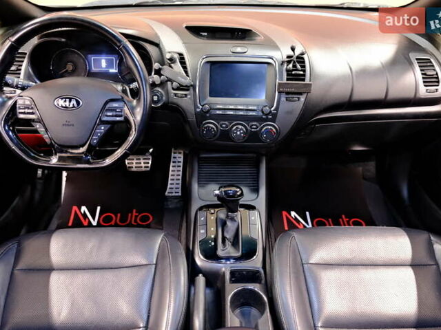 Белый Киа Форте, объемом двигателя 1.59 л и пробегом 90 тыс. км за 12500 $, фото 43 на Automoto.ua