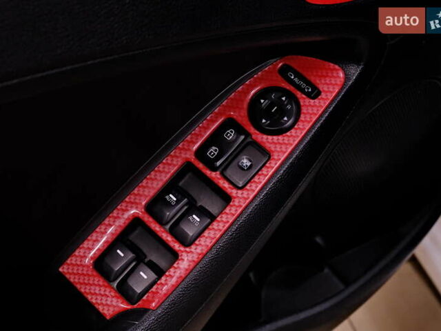 Белый Киа Форте, объемом двигателя 1.59 л и пробегом 90 тыс. км за 12500 $, фото 26 на Automoto.ua