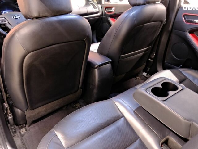 Белый Киа Форте, объемом двигателя 1.6 л и пробегом 90 тыс. км за 12500 $, фото 7 на Automoto.ua