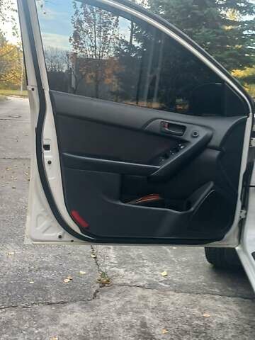 Киа Форте 2012 в Нетешине на Automoto.ua Белый Киа Форте, объемом двигателя 2 л и пробегом 213 тыс. км за 7400 $, фото 21 на Automoto.ua