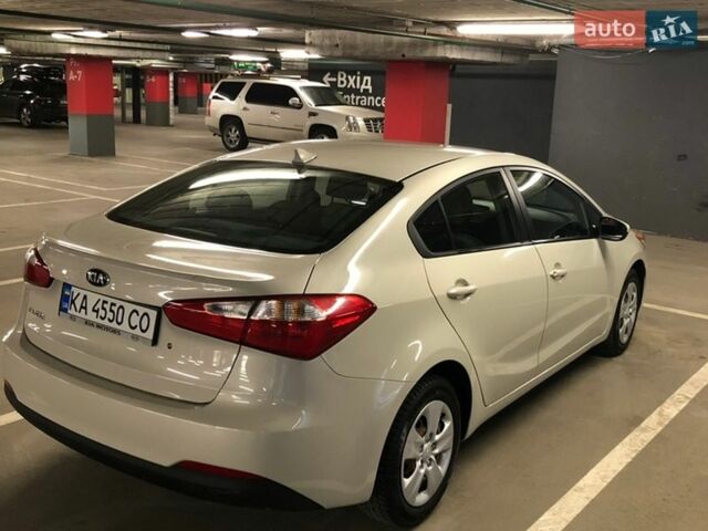 Білий Кіа Форте, об'ємом двигуна 1.8 л та пробігом 134 тис. км за 9500 $, фото 2 на Automoto.ua