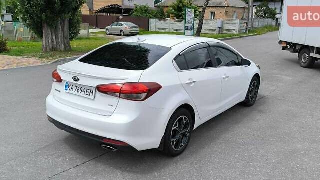 Белый Киа Форте, объемом двигателя 1.8 л и пробегом 94 тыс. км за 11500 $, фото 24 на Automoto.ua