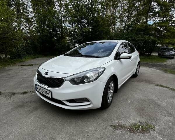 Белый Киа Форте, объемом двигателя 1.8 л и пробегом 178 тыс. км за 8300 $, фото 15 на Automoto.ua