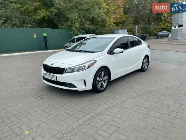 Белый Киа Форте, объемом двигателя 2 л и пробегом 109 тыс. км за 12200 $, фото 1 на Automoto.ua