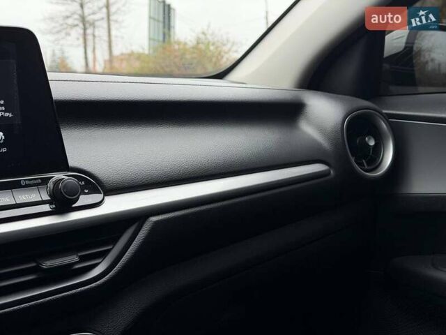 Белый Киа Форте, объемом двигателя 2 л и пробегом 128 тыс. км за 13500 $, фото 61 на Automoto.ua