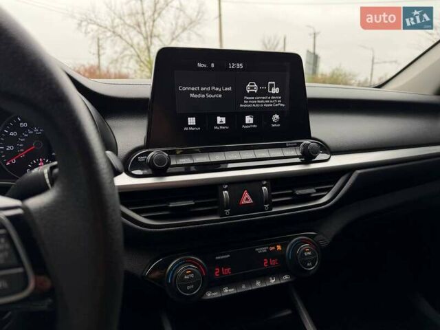 Белый Киа Форте, объемом двигателя 2 л и пробегом 128 тыс. км за 13500 $, фото 53 на Automoto.ua